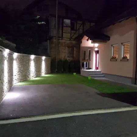 Stari Lisac Апартаменты *